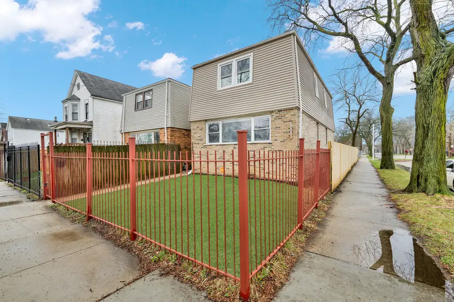 5700 S Lowe Avenue, Chicago, IL 60621 - #2