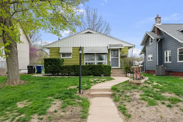 2374 33 Street, Moline, IL 51265