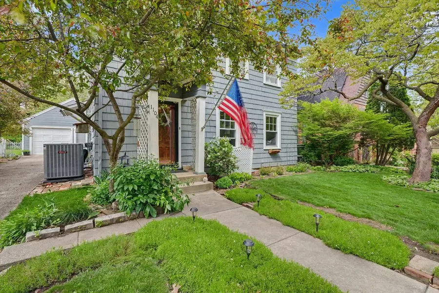 1104 W Green Street, Champaign, IL 61821 - #3