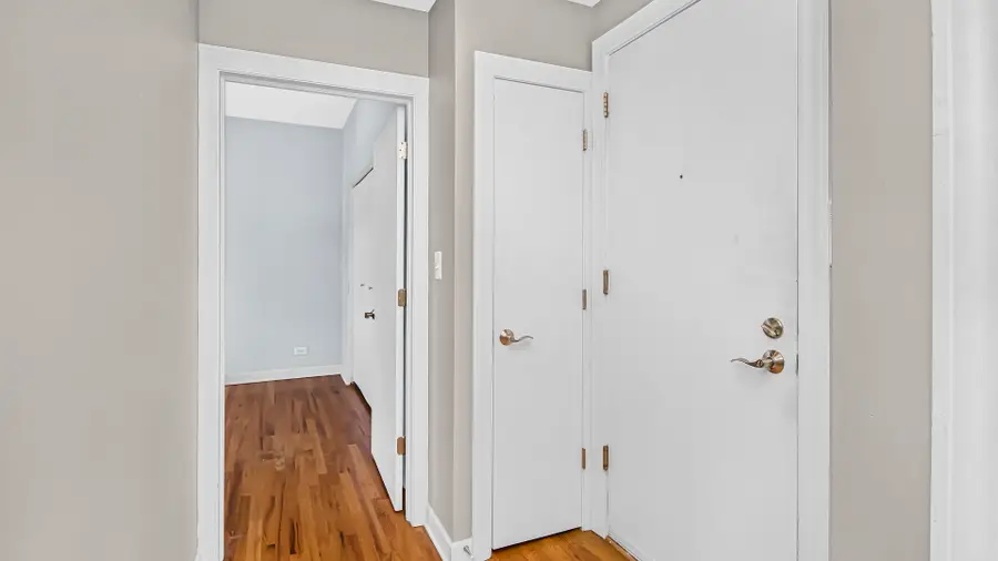 5623 N Wayne Avenue #B3, Chicago, IL 60660 - #3