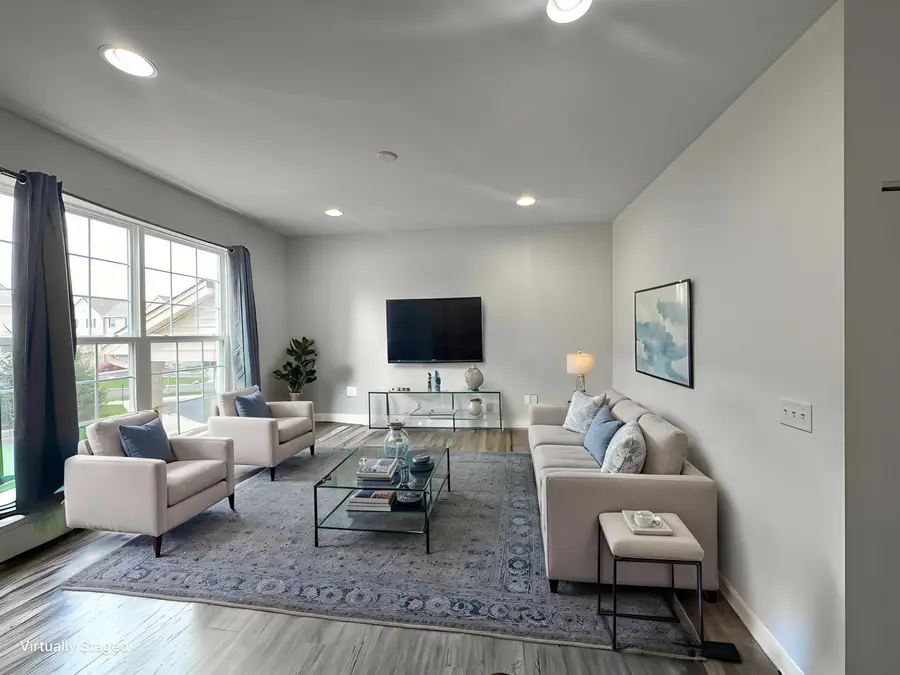 249 Lakeshore Drive, Oswego, IL 60543 - #3