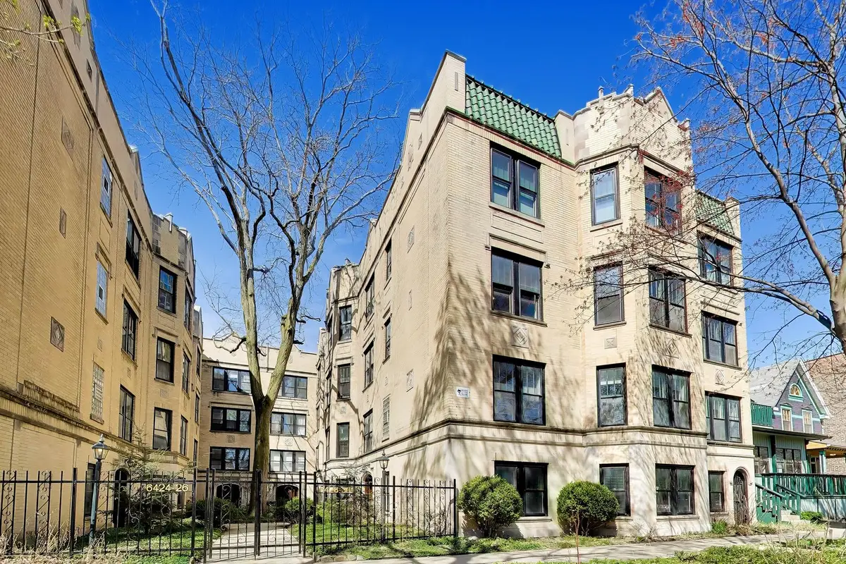 6430 N Glenwood Avenue #2J, Chicago, IL 60626 - #1