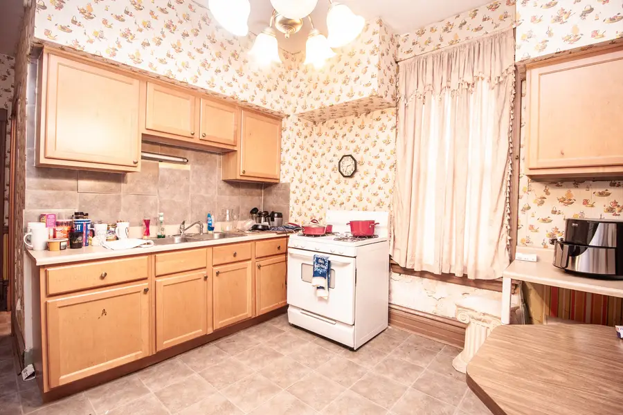 2545 N Monticello Avenue, Chicago, IL 60647 - #3