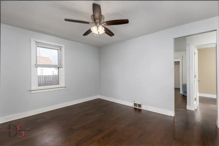 305 Thompson Street, Ottawa, IL 61350 - #3