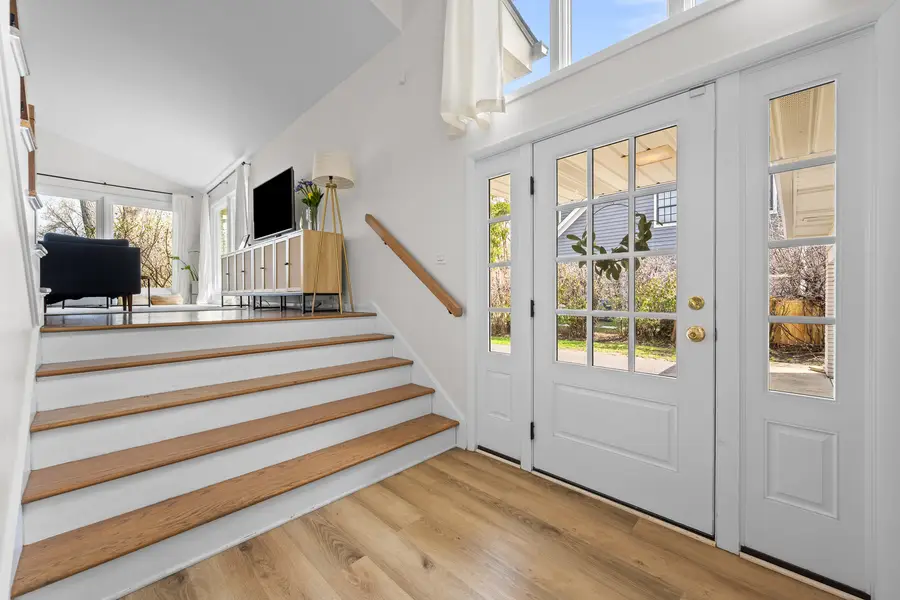 161 E Stone Avenue, Lake Forest, IL 60045 - #2