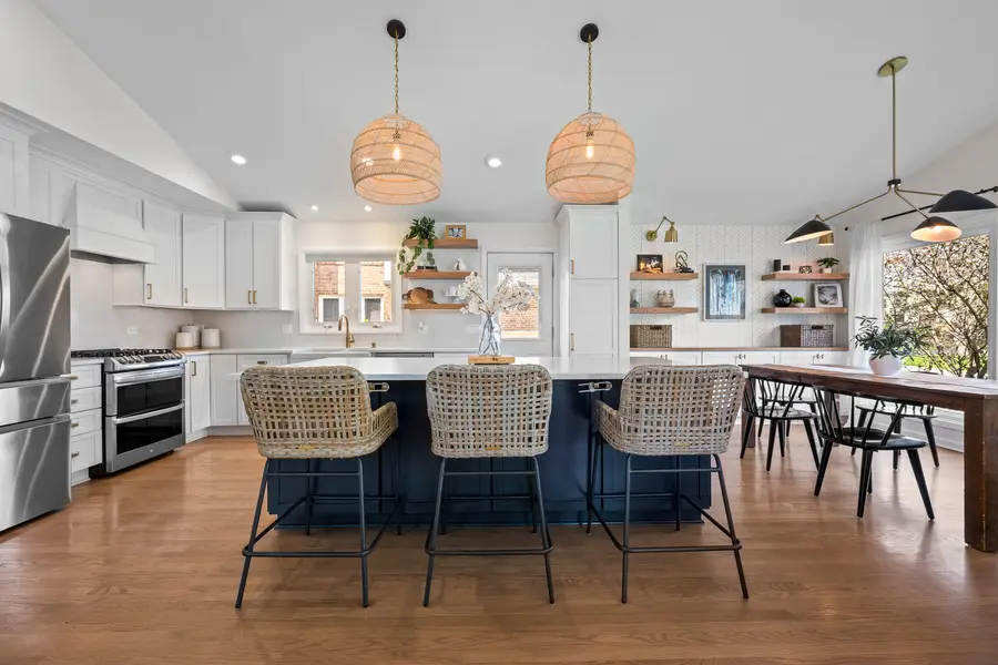 161 E Stone Avenue, Lake Forest, IL 60045 - #3