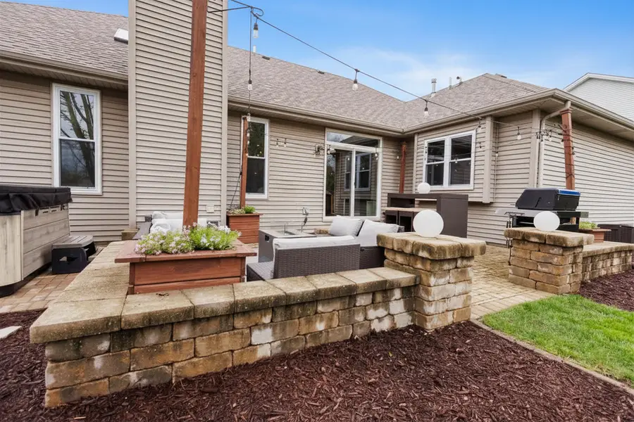 141 Old Farm Mid Court, Bradley, IL 60915 - #2