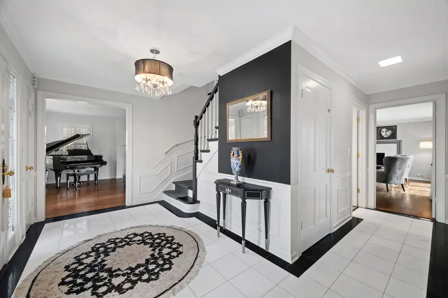 571 Lexington Drive, Lake Forest, IL 60045 - #3