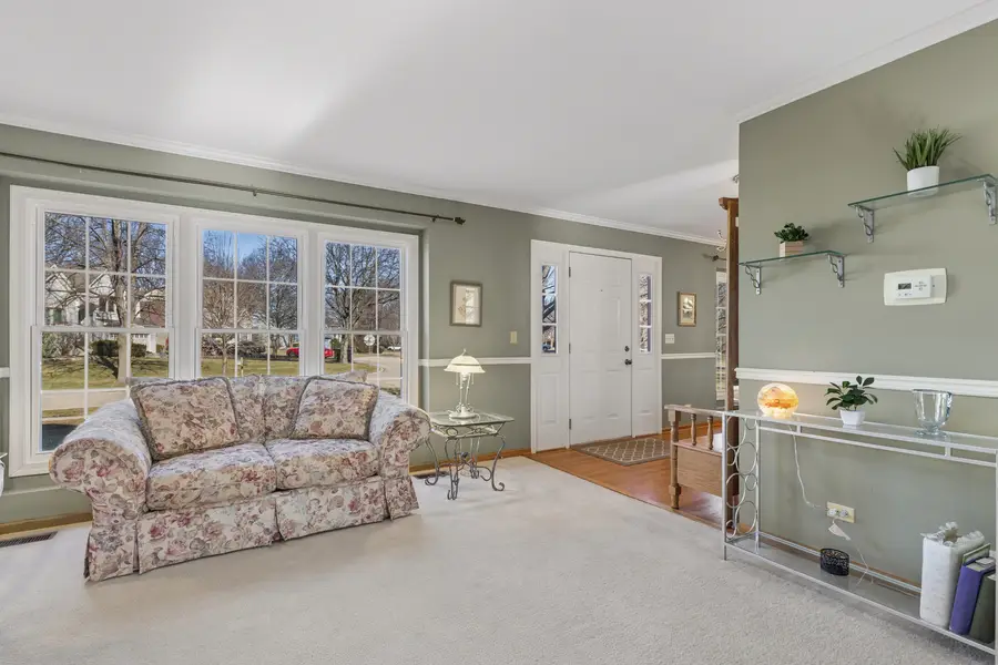 701 N Carriage Hill Road, Island Lake, IL 60042 - #3