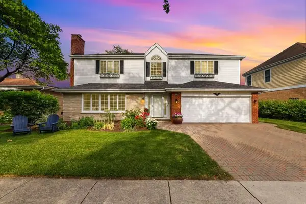 9117 Kenneth Avenue, Skokie, IL 60076