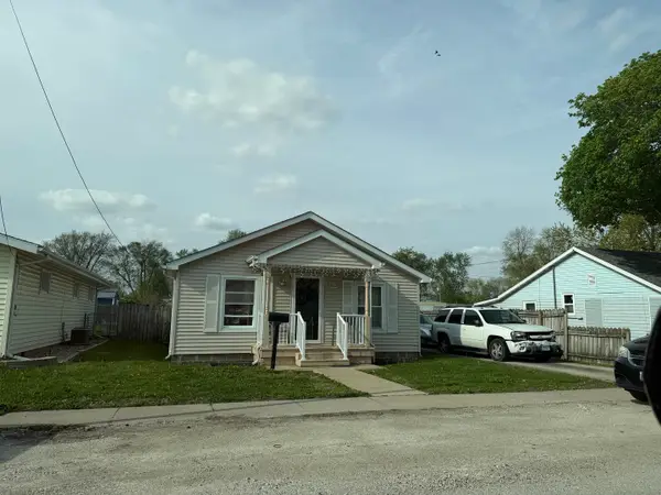 812 E Pembroke Street, Tuscola, IL 61953