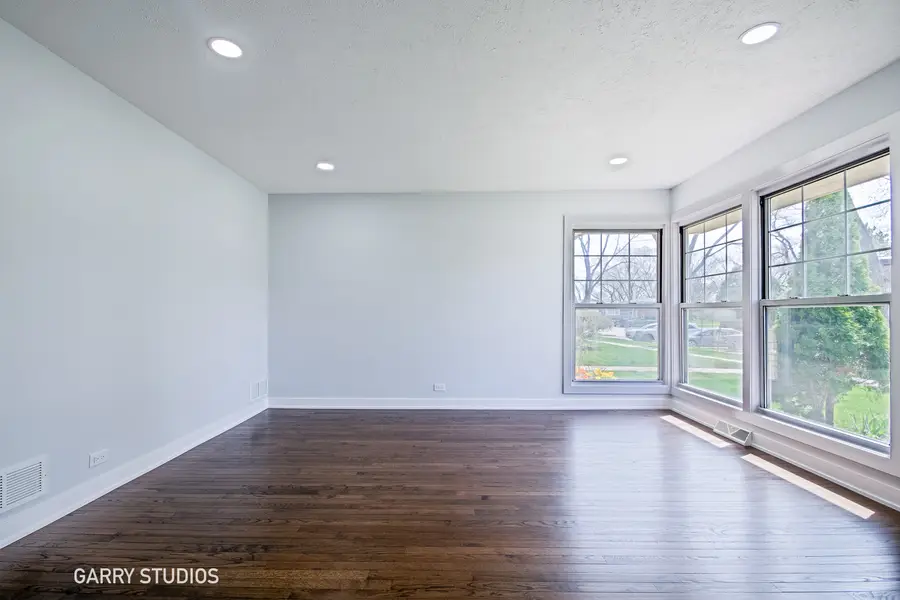 1212 N Wheeling Road, Mount Prospect, IL 60056 - #2