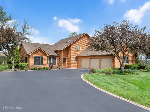 29W170 Pepper Court, West Chicago, IL 60185