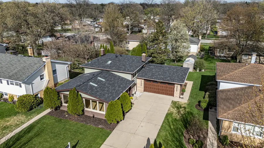 909 S Waverly Place, Mount Prospect, IL 60056 - #2