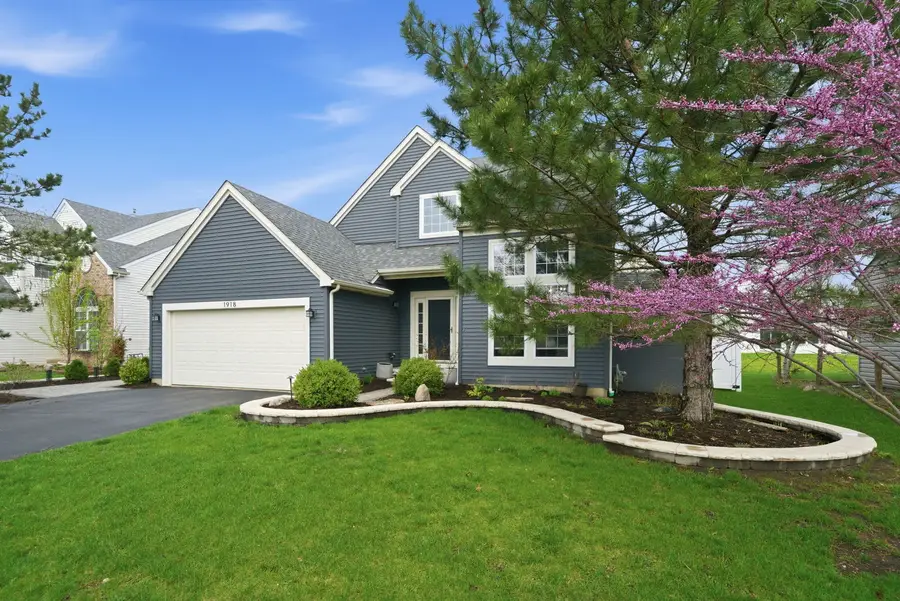 1918 Westridge Boulevard, Bartlett, IL 60103 - #2