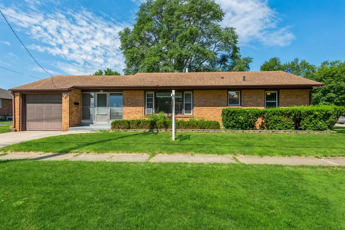 319 N Lord Avenue, Carpentersville, IL 60110 - #1