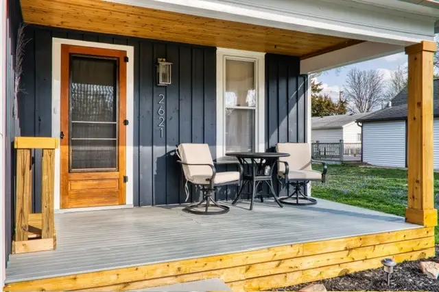 2621 N 3rd Street, Clinton, IA 52732 - #3