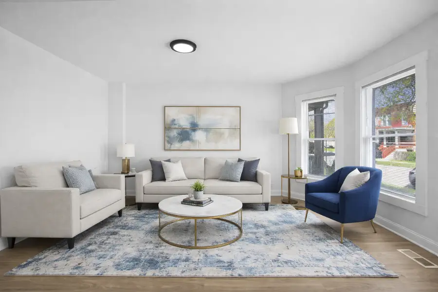 420 N Saint Louis Avenue, Chicago, IL 60624 - #2