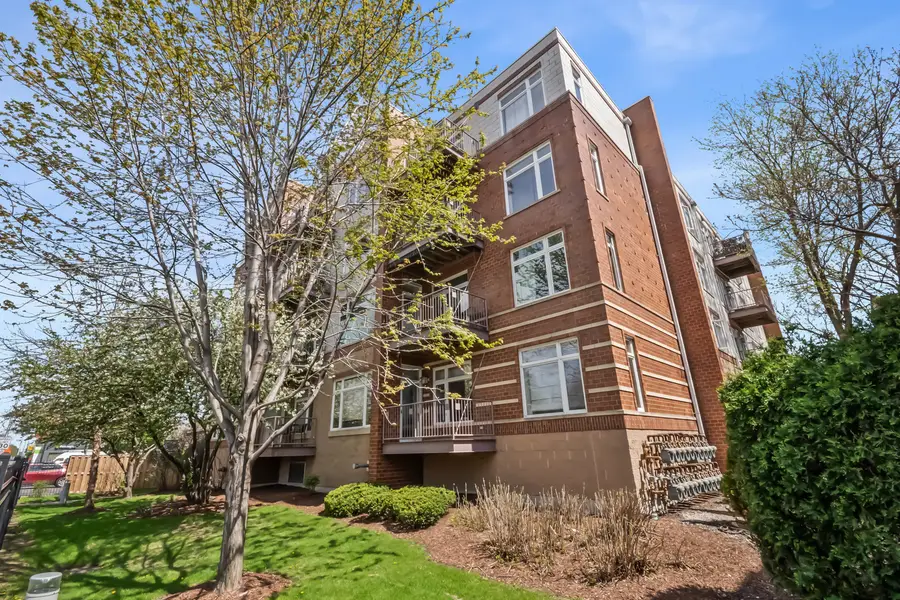 515 N Harlem Avenue #203, Oak Park, IL 60302 - #2