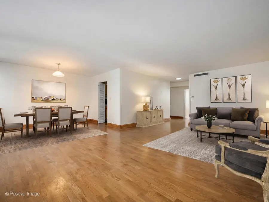 6301 N Sheridan Road #14-O, Chicago, IL 60660 - #2