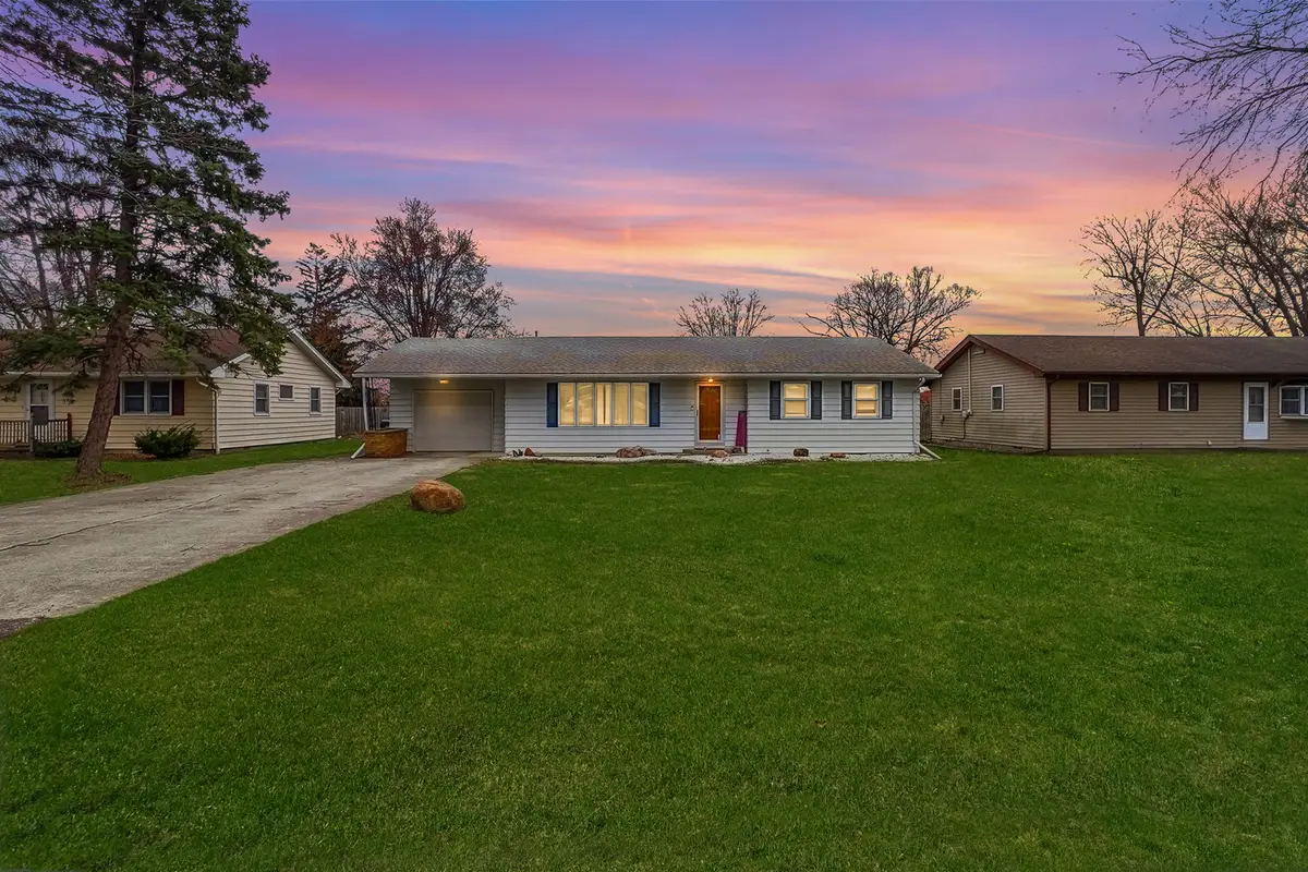 101 S 4080w Road, Kankakee, IL 60901 - #1