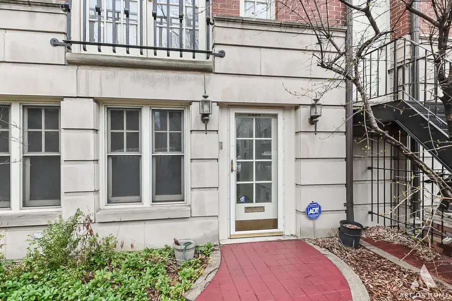 2638 N Southport Avenue, Chicago, IL 60614 - #3