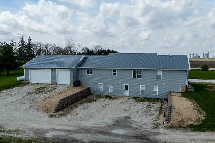 4322 N Us Rt 34 Highway, Mendota, IL 61342 - #2