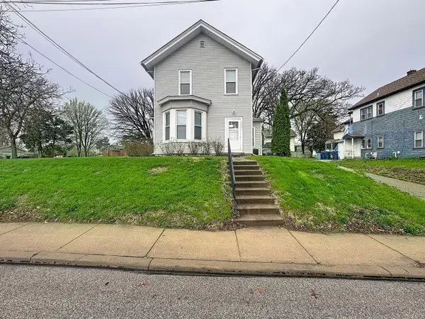 1206 Bridge Avenue, Davenport, IA 52803