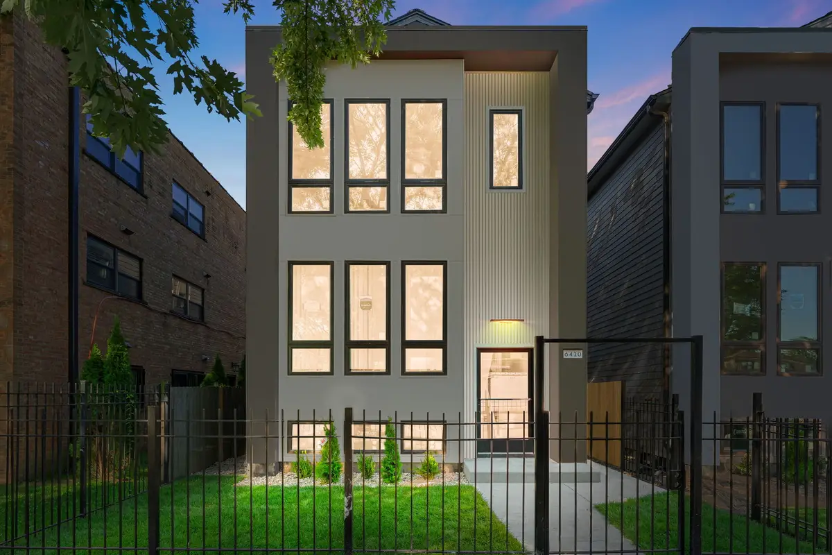 6410 S Vernon Avenue, Chicago, IL 60637 - #1