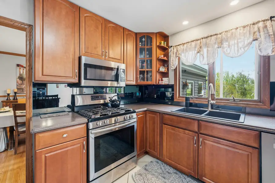 4218 Billingsgate Lane, Woodstock, IL 60098 - #3