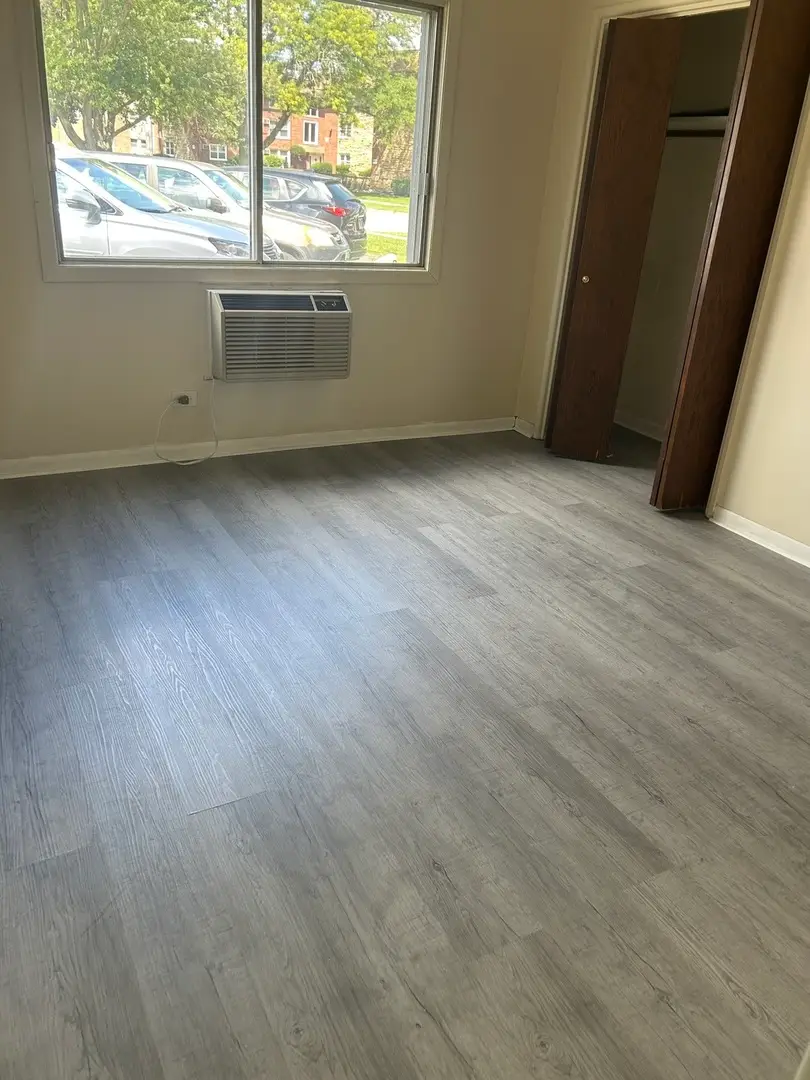 Address Withheld By Seller, Alsip, IL 60803 - #2