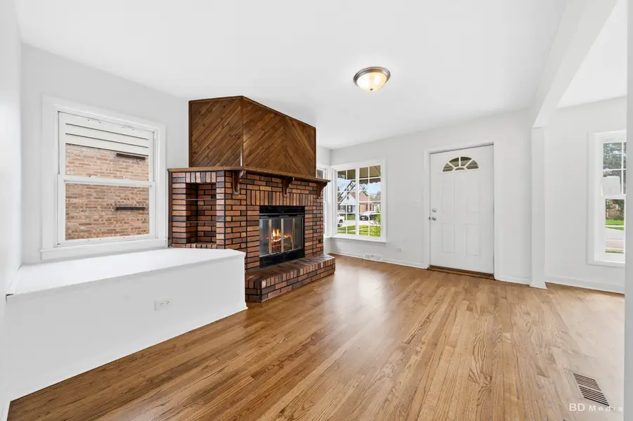 24 167th Street, Calumet City, IL 60409 - #3