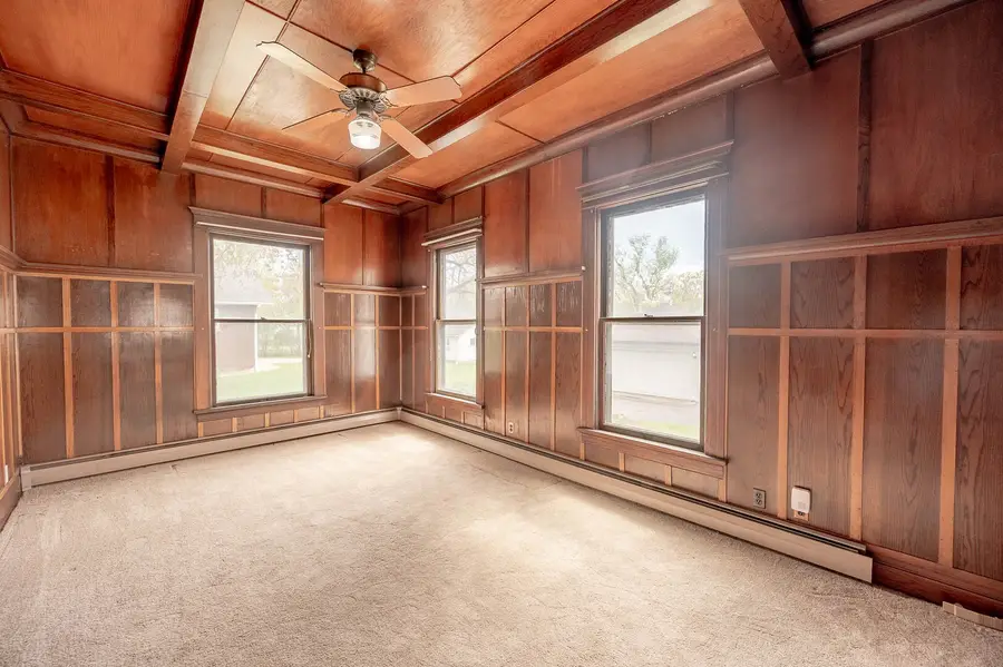 4221 Old Grand Avenue, Gurnee, IL 60031 - #3