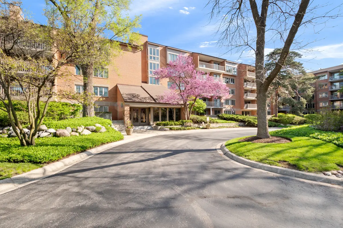 22 Park Lane #204, Park Ridge, IL 60068 - #1