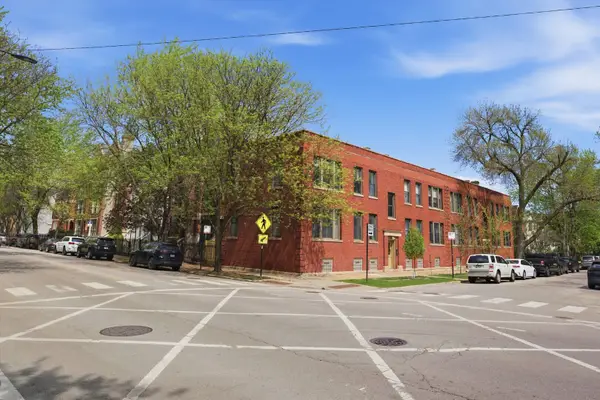 1958 W George Street #1, Chicago, IL 60657