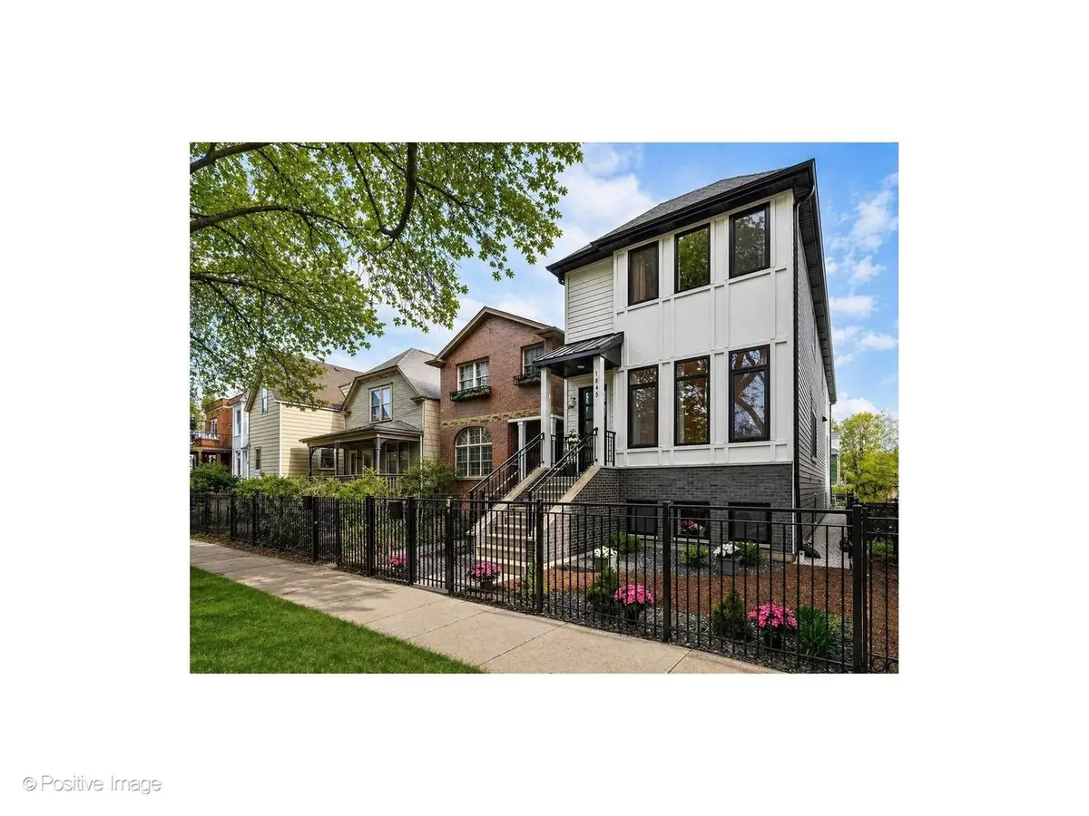 1845 W Wellington Avenue, Chicago, IL 60657 - #1