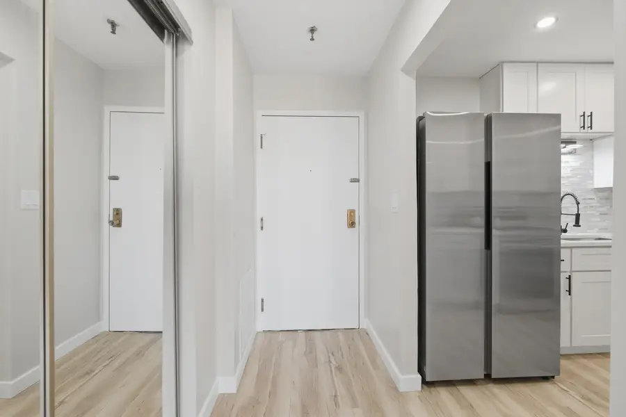 1777 W Crystal Lane #602, Mount Prospect, IL 60056 - #3