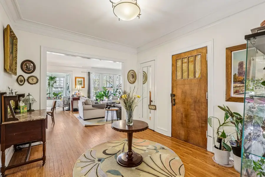 801 Hinman Avenue #1, Evanston, IL 60202 - #3