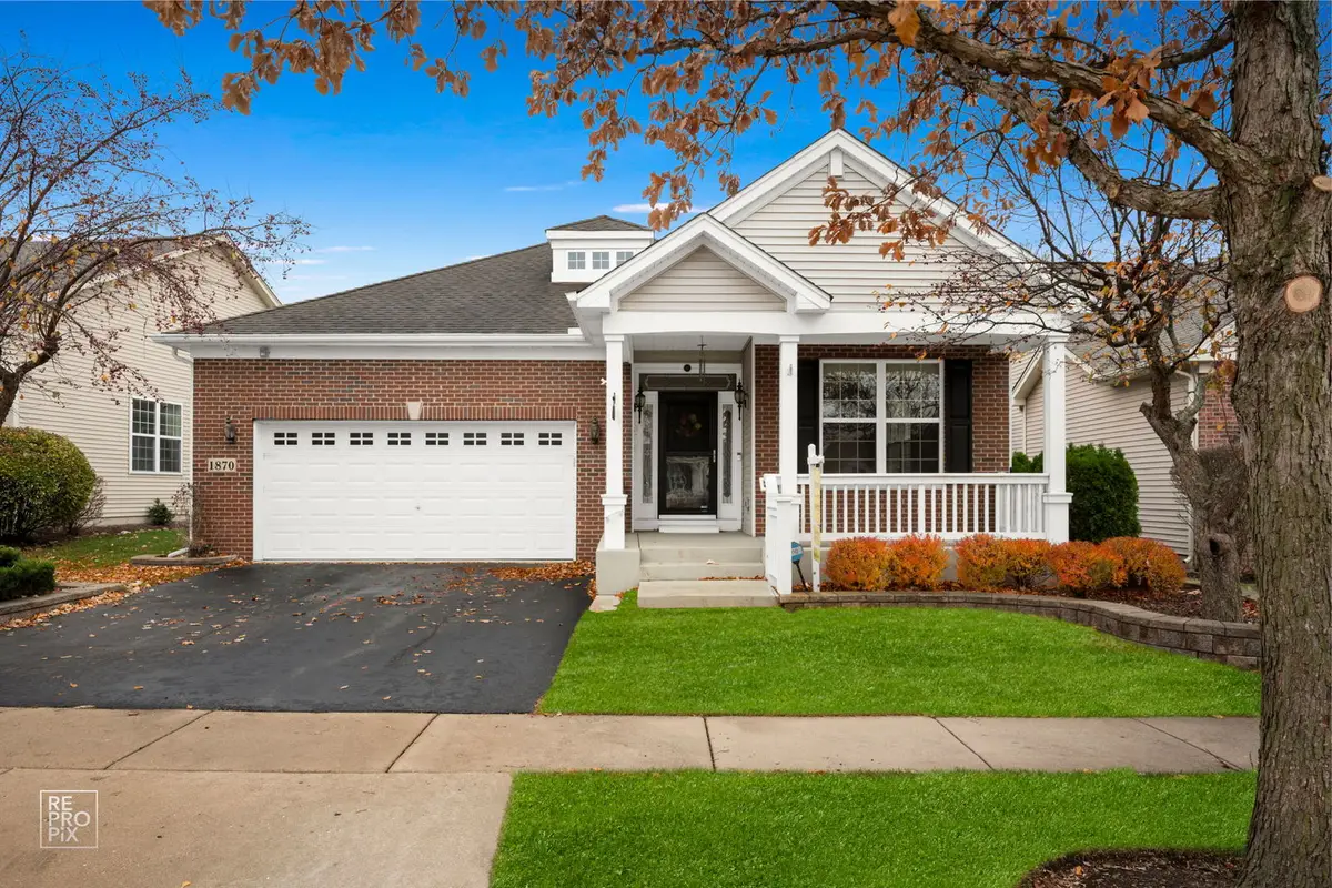 1870 Hampshire Drive, Hoffman Estates, IL 60192 - #1