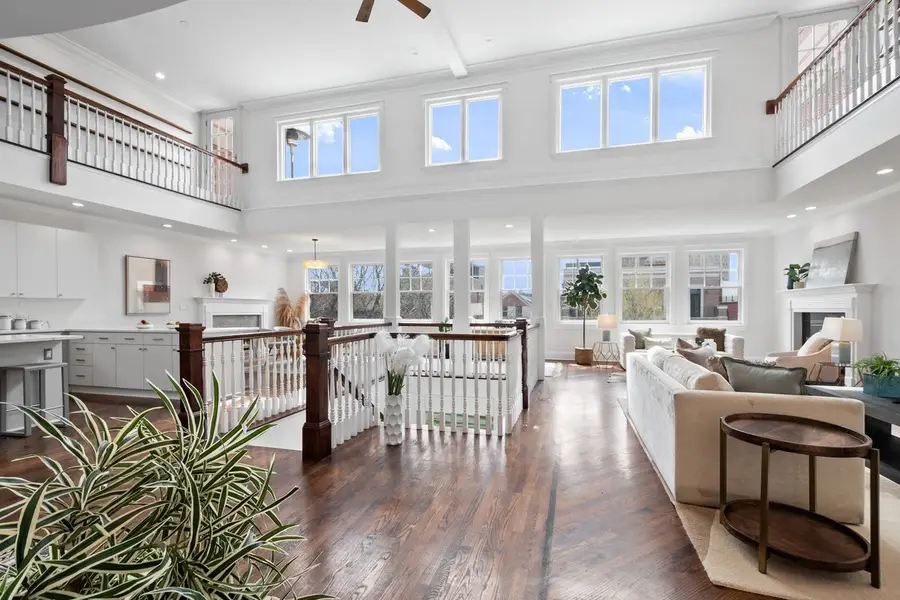 840 W Buckingham Place #4, Chicago, IL 60657 - #2