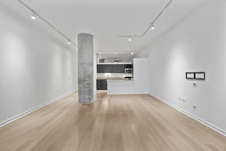 860 W Blackhawk Street #406, Chicago, IL 60642 - #3