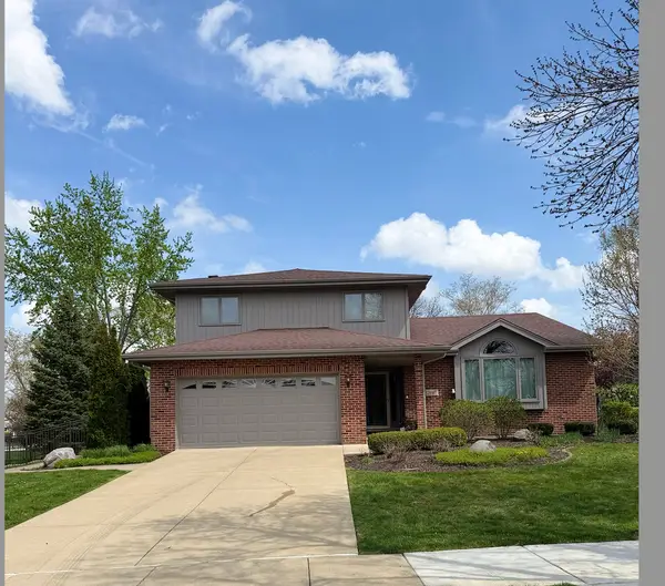 21147 Hunter Woods Drive, Frankfort, IL 60423
