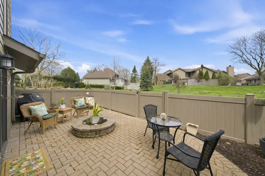 8005 Wildwood Lane, Darien, IL 60561 - #3