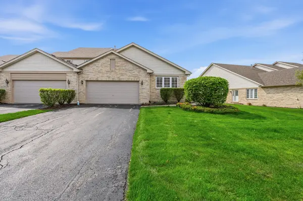 104 Iliad Drive, Tinley Park, IL 60477