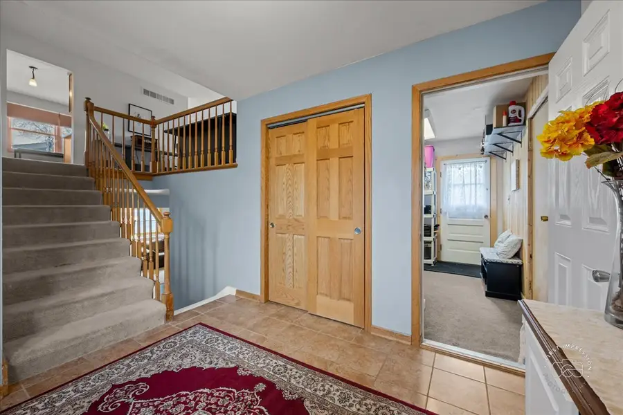 1610 Heather Drive, Aurora, IL 60506 - #3