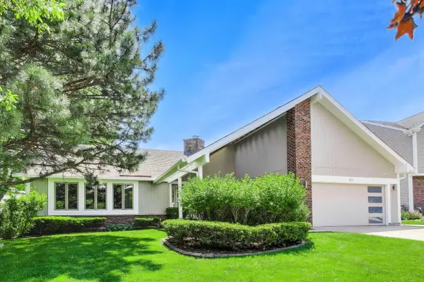 611 W Whiting Lane, Arlington Heights, IL 60004