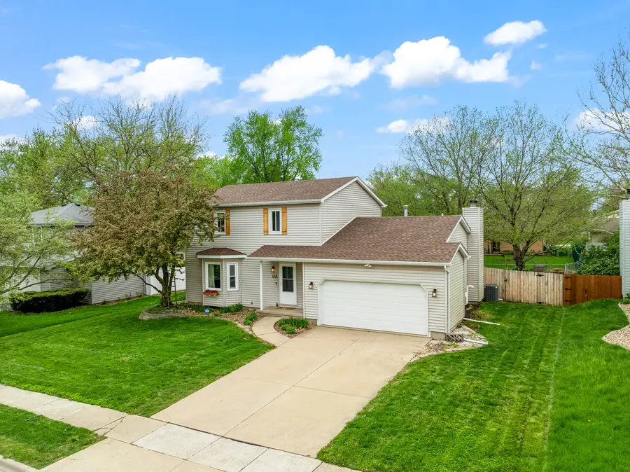 105 Colchester Drive, Normal, IL 61761 - #2