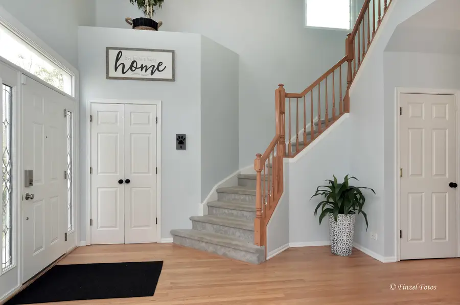 4560 Mackinac Street, Lake In The Hills, IL 60156 - #2