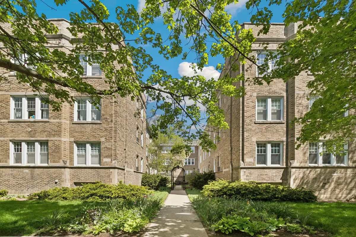 723 Reba Place #2N, Evanston, IL 60202 - #1