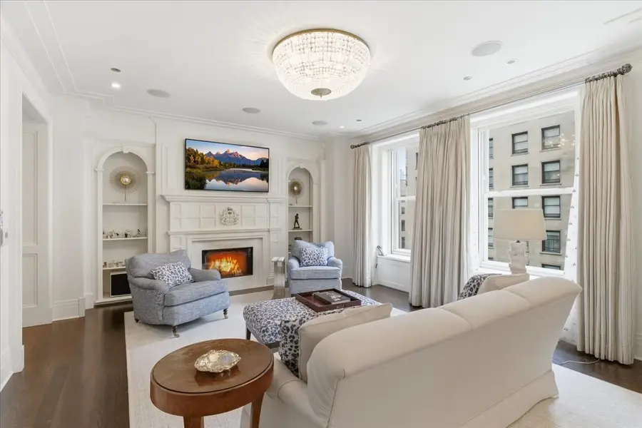 159 E Walton Place #5B, Chicago, IL 60611 - #3